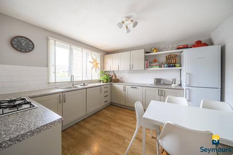 7 Barnwood Road, Guildford, GU2 8JB