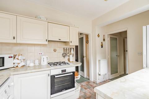 28 Beechwood Drive, Norwich, NR7 0LP