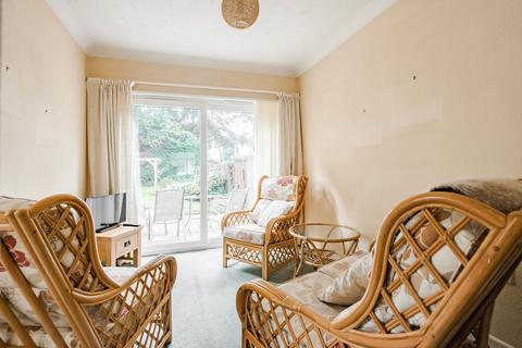 28 Beechwood Drive, Norwich, NR7 0LP