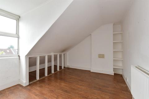 1 bedroom apartment for sale, Cambridge Road, Wanstead