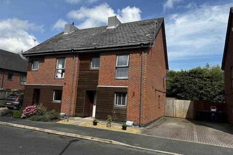 3 bedroom semi-detached house for sale, Carr Heyes Drive, Hesketh Bank, Preston