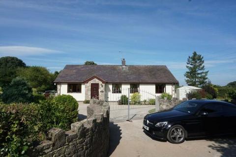 3 bedroom detached bungalow to rent, Holywell CH8