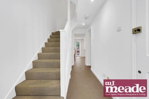 4 bedroom townhouse to rent, Mast House Terrace, Isle of Dogs, E14