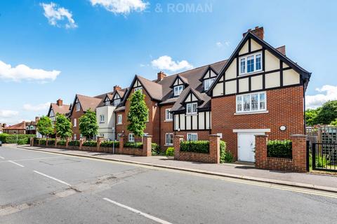 2 bedroom retirement property for sale, Waterloo Road, Epsom KT19