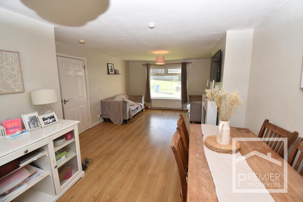 Lounge dining room