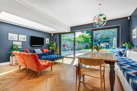 14 Townshend Road, Richmond, TW9 1XH