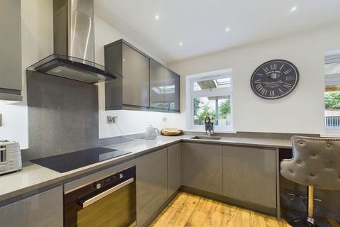 4 bedroom terraced house for sale, 67 Helredale Road, Whitby