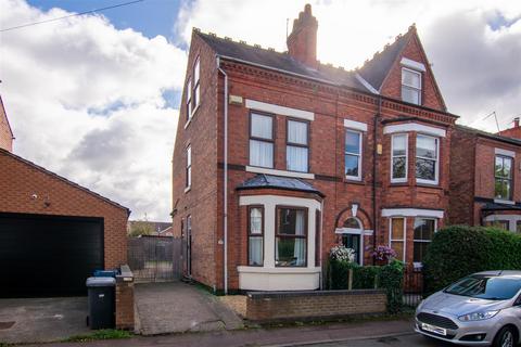 4 bedroom semi-detached house for sale, Gertrude Road, West Bridgford, Nottingham