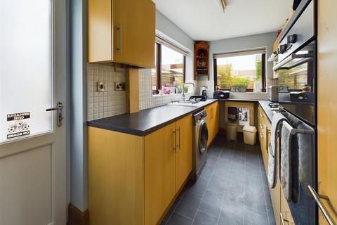 4 bedroom semi-detached house for sale, Gertrude Road, West Bridgford, Nottingham