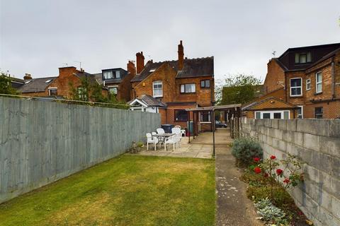 4 bedroom semi-detached house for sale, Gertrude Road, West Bridgford, Nottingham