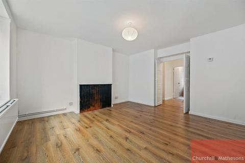 4 bedroom flat for sale, Beech Avenue, London, W3