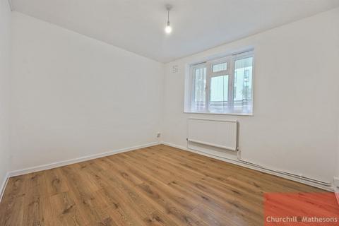 4 bedroom flat for sale, Beech Avenue, London, W3