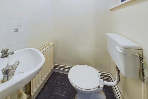 15 The South Glade, Bexley, DA5 3NY