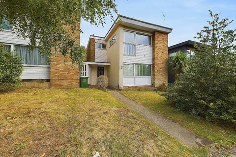 3 bedroom detached house for sale, The South Glade, Bexley DA5