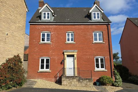 12 Elms Meadow, Winkleigh, EX19 8JU