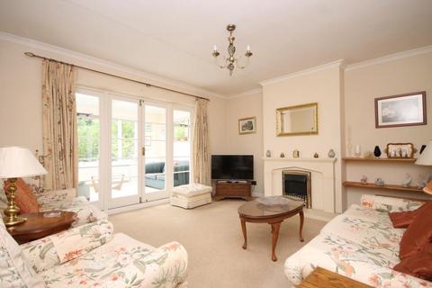 4 bedroom chalet for sale, HARECROFT, FETCHAM, KT23