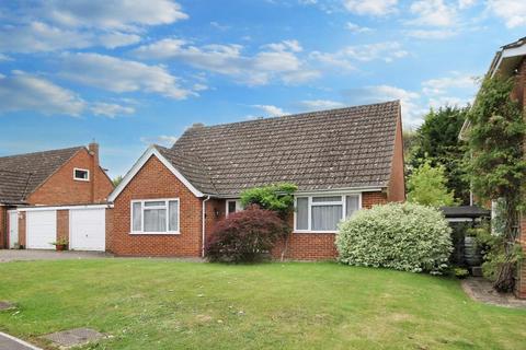 10 Harecroft, Fetcham, Leatherhead, KT22 9NS