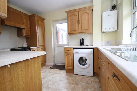 10 Harecroft, Fetcham, Leatherhead, KT22 9NS