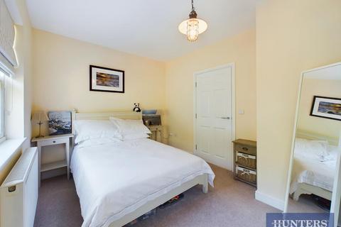 7 Constable Place, Filey, YO14 9FA