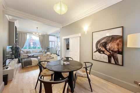 4 bedroom terraced house for sale, Perham Road, W14