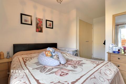 1 bedroom flat for sale, Northolt, UB5