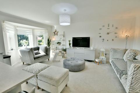 2 bedroom apartment for sale, Grange Manor, Whickham