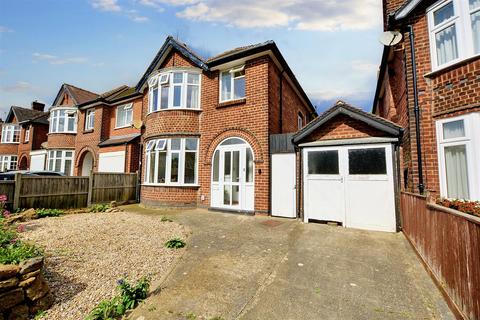 3 bedroom detached house for sale, Rydale Road, Nottingham