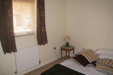 2 bedroom flat to rent, OLNEY MK46 5FB