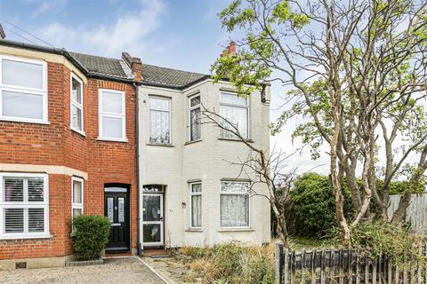 33 Feltham Road, Ashford, TW15 1DQ