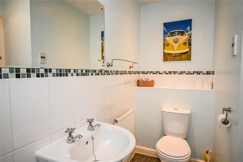 16 Blacksmith Drive, Bromsgrove, B60 3GD