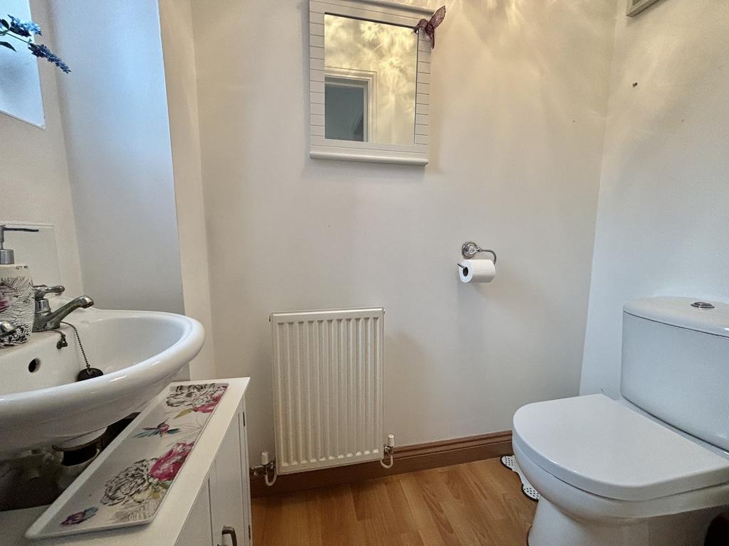 Down stairs wc