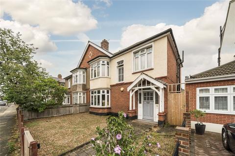 38 Crantock Road, London, SE6 2QP