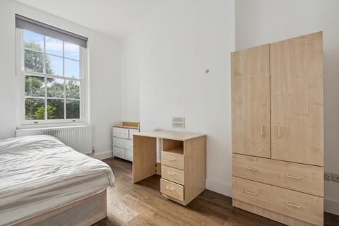 5 bedroom flat to rent, Camden Road, Camden, London