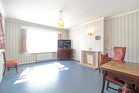 2 bedroom bungalow for sale, Olive Avenue, Leigh-on-Sea, Essex, SS9