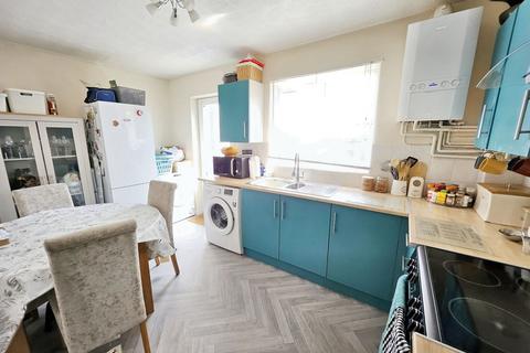 108 Alderton Way, Trowbridge, BA14 0UP