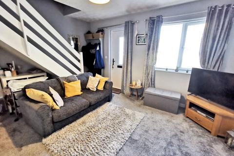 108 Alderton Way, Trowbridge, BA14 0UP