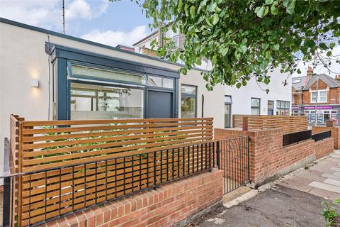 1 bedroom terraced house for sale, Nimrod Road, Furzedown, SW16