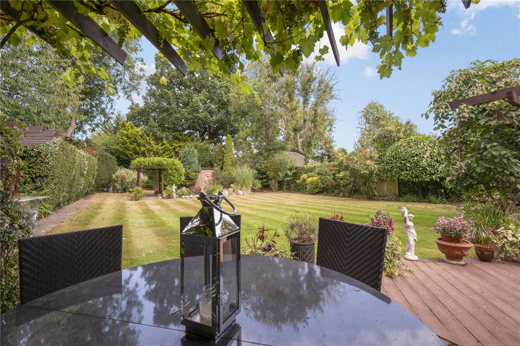 Rear Terrace/Garden