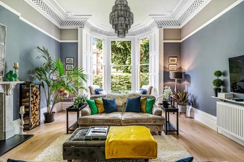 Wethered House, 11 The Avenue, Clifton, Bristol, BS8 3HG