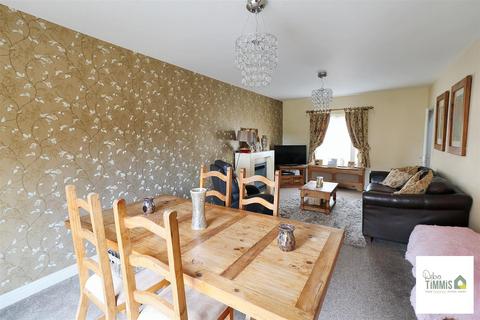 4 Beswick Brook Close, Stoke-on-trent, ST2 7QE