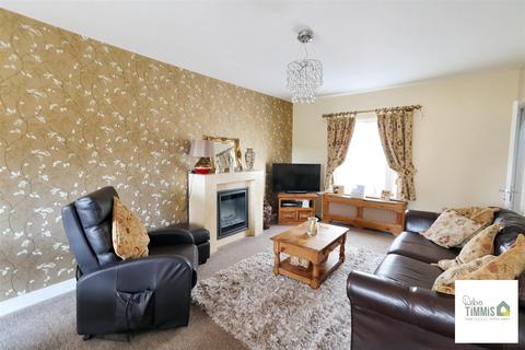 4 Beswick Brook Close, Stoke-on-trent, ST2 7QE