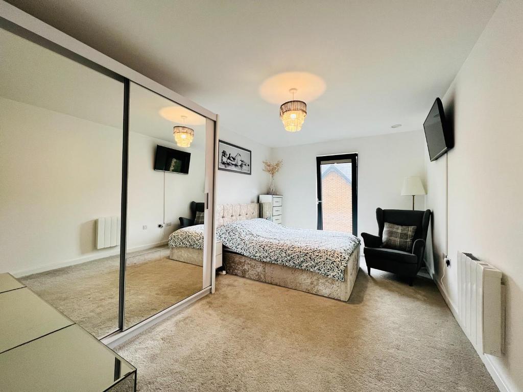 Second bedroom
