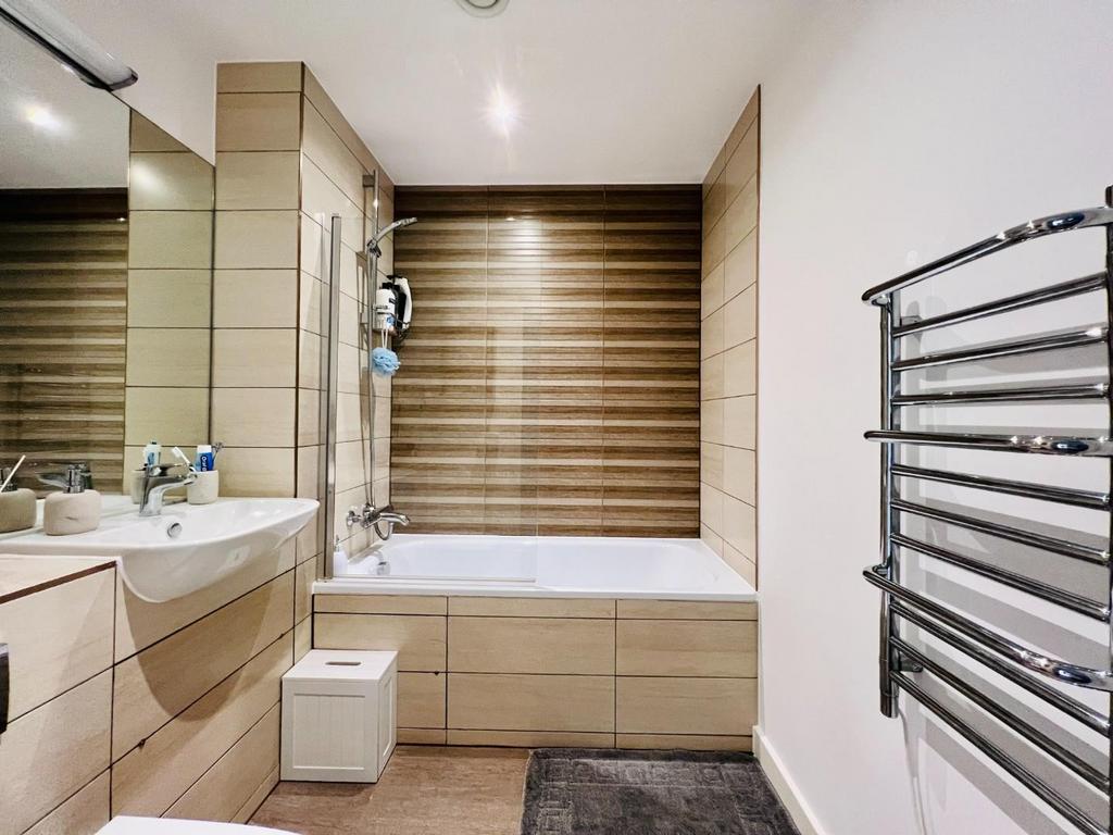 Family bathroom
