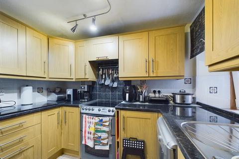 3 bedroom flat for sale, Watergate, Perth PH1