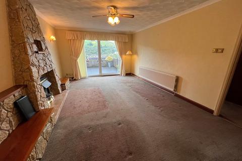 3 bedroom semi-detached bungalow for sale, Graig Yr Eos Penygraig - Tonypandy