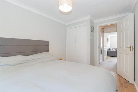 14 Heathlee Road, Dartford, DA1 3PW