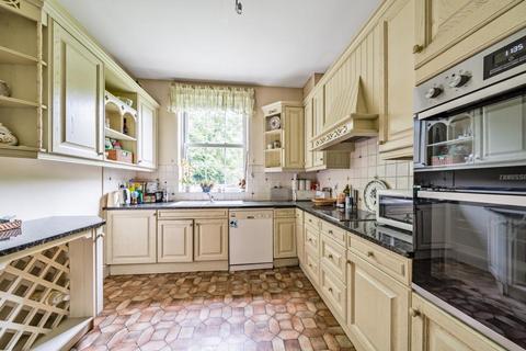 2 bedroom flat for sale, Sunningdale,  Berkshire,  SL5