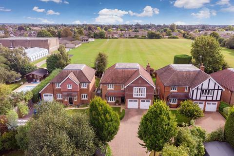 5 bedroom detached house for sale, Henden Mews, Maidenhead SL6