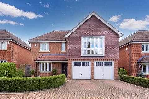 5 bedroom detached house for sale, Henden Mews, Maidenhead SL6