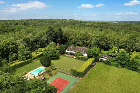 6 bedroom detached house for sale, Colmore Lane, Kingwood, Henley-on-Thames, Oxfordshire, RG9